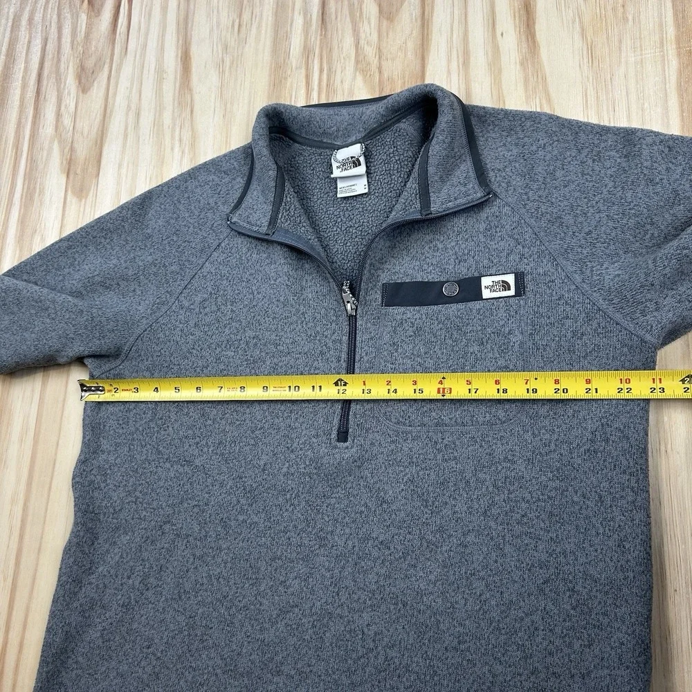 The North Face Men's Medium Gray Half Zip Fleece Pullover NF0A5GL2 Outdoor